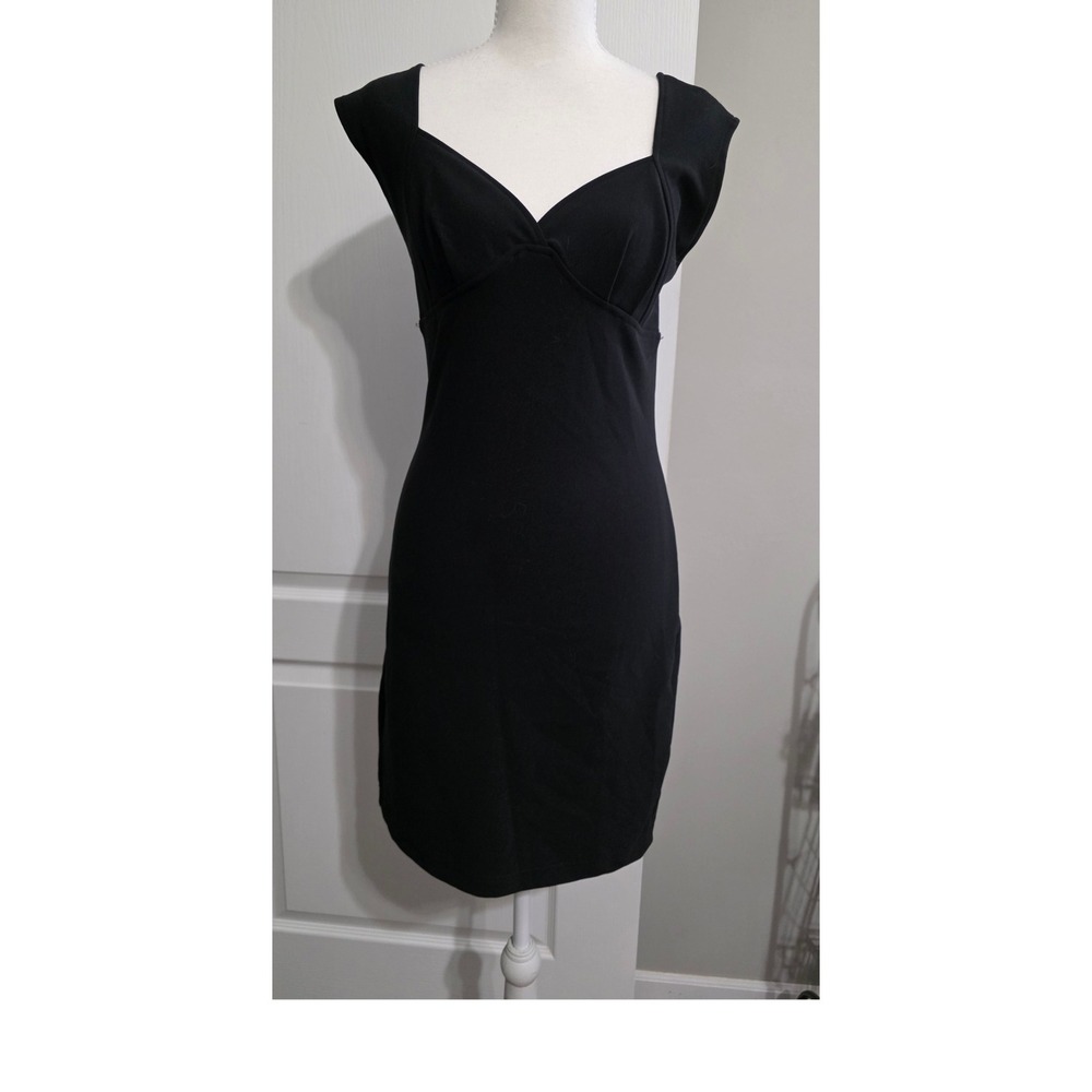 Newport News Women 8 Black Cage Back Bodycon Dress Sweetheart Cap Sleeve Y2K LBD